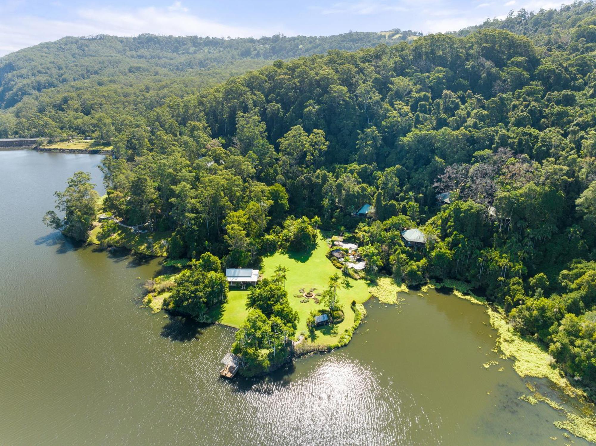 Secrets On The Lake Montville Exterior foto