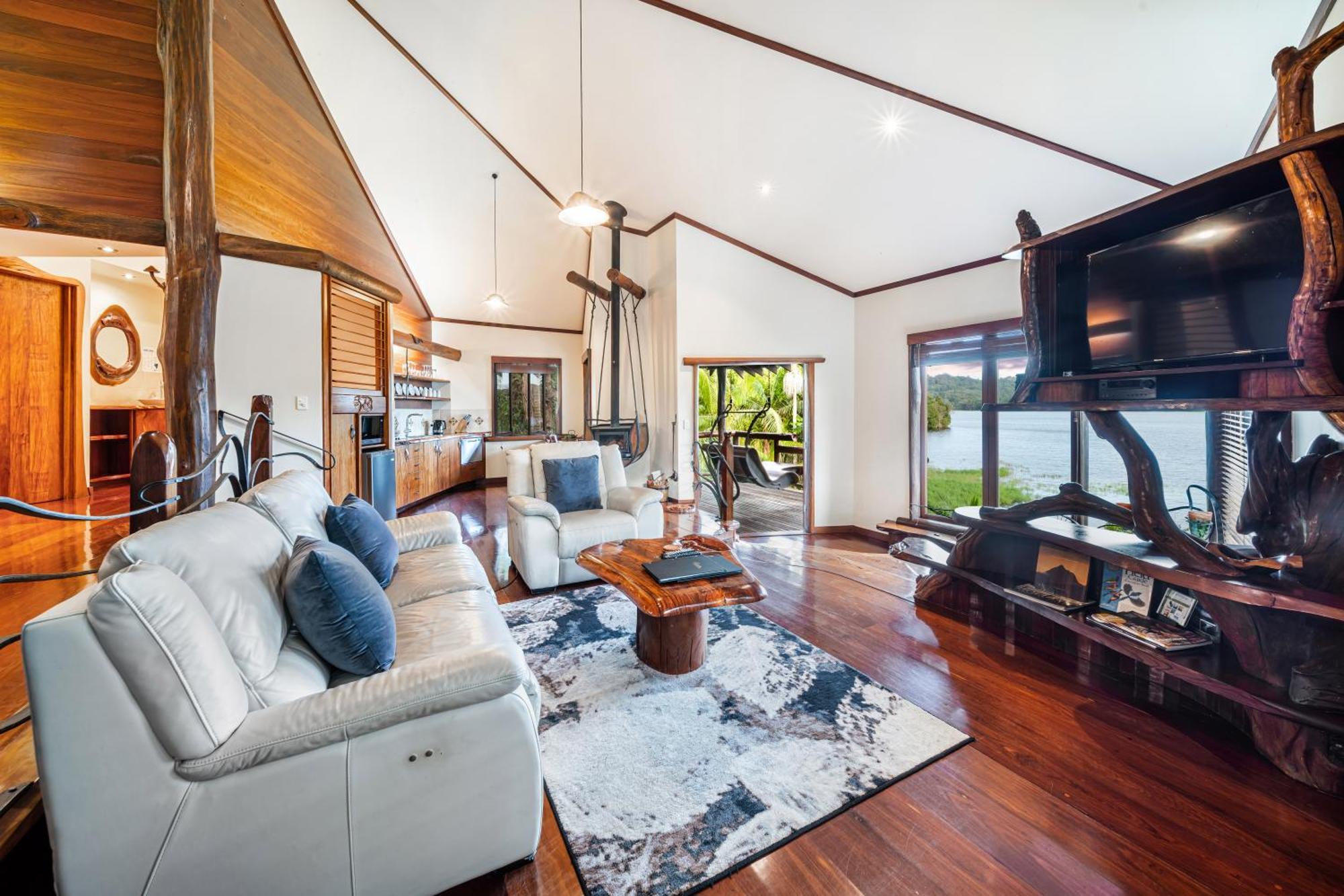 Secrets On The Lake Montville Exterior foto